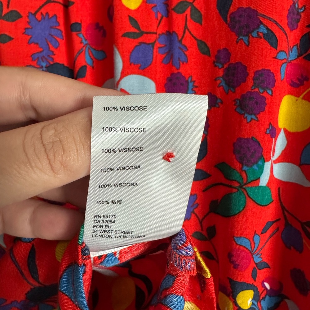 Maeve Anthropologie Red Floral and Fruit Button Down Top - Picture 4 of 5